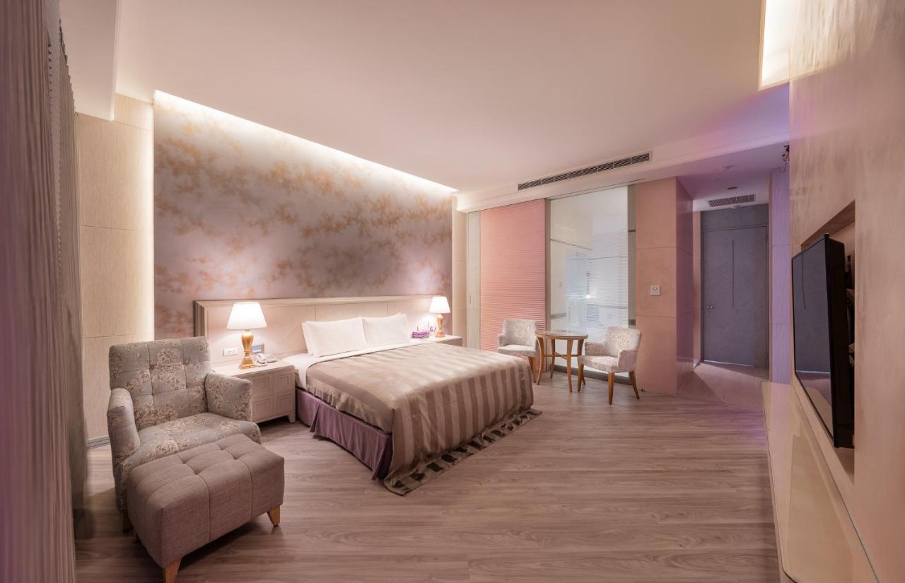 Purple Garden Motel Каосюн Екстериор снимка